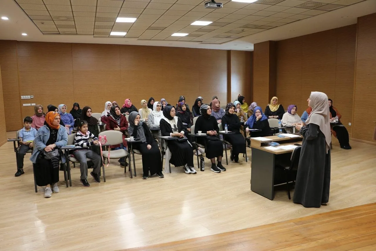 SGM’de manevi farkındalık atölyeleri yeni dönemde de başlıyor. Ahlak ve