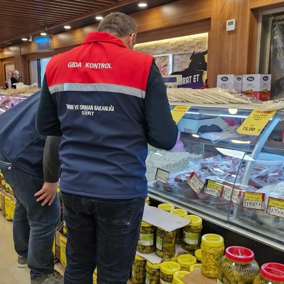 Siirt’te 9 ayda bin 968 gıda denetimi gerçekleştirildi, 24 işletmeye