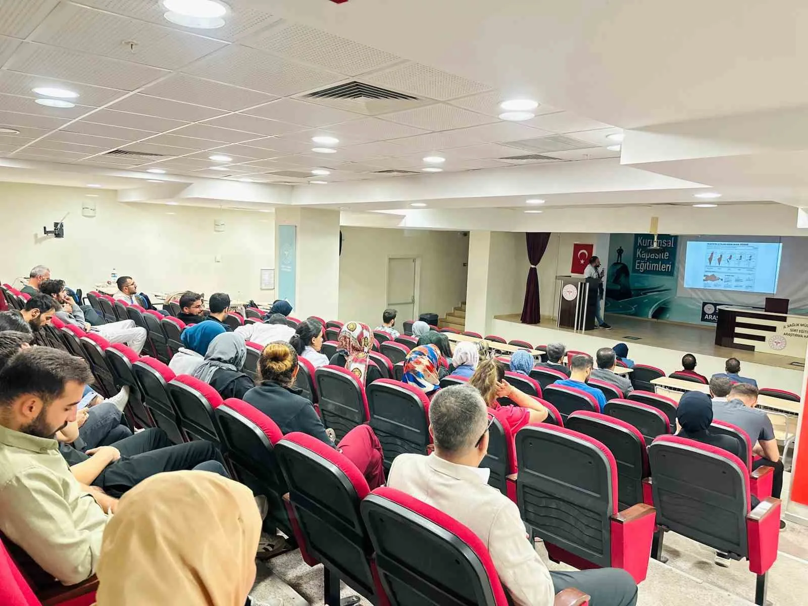 Siirt Üniversitesi Tıp Fakültesi tarafından düzenlenen “İlk Ders: Gazze” temalı