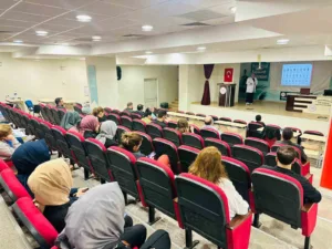 Siirt Eğitim ve Araştırma Hastanesinde sağlık personeline “Klinik Rehberler ve