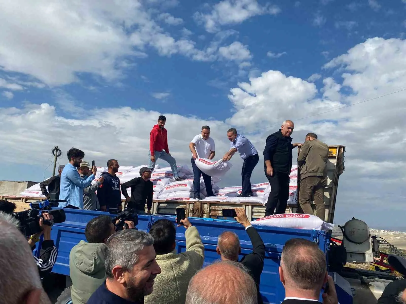 Sincan Belediyesi, tarımsal üretimi teşvik etmek ve çiftçilerin maliyetlerine yardımcı