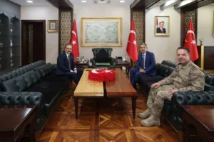Şırnak Valisi Birol Ekici ve Şırnak İl Jandarma Komutanı Tümgeneral