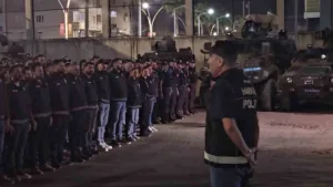 Şırnak ve Mersin’de uyuşturucu satışı yapan şahıslara yönelik operasyonlarda 14
