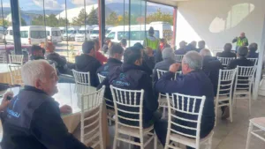 Kütahya’da taşımacılık sektöründe faaliyet gösteren şoförlere yönelik düzenlenen iş güvenliği