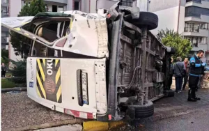 Söke’nin Yenikent Mahallesi İsmet İnönü Caddesi üzerinde sabah saatlerinde iki