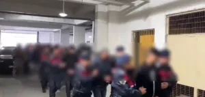 Manisa’nın Soma ilçesinde, jandarma ekiplerince düzenlenen operasyonda tefecilik ve tehdit