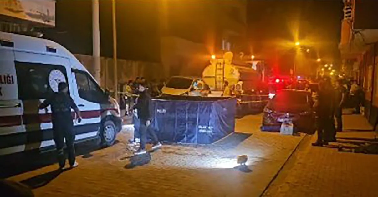 Mardin’in Kızıltepe ilçesinde belediyeye ait sulama aracının çarptığı çocuk hayatını