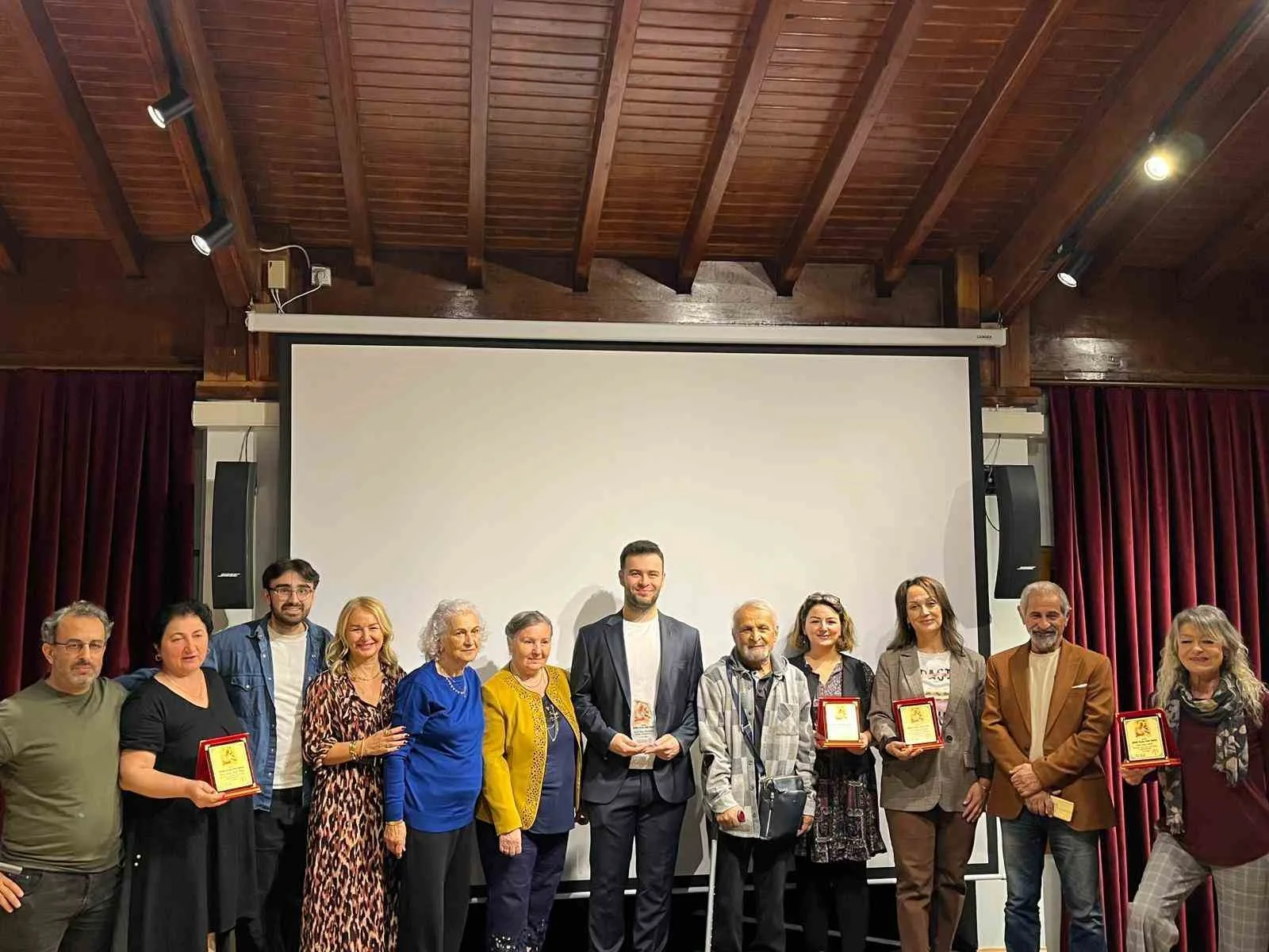 Bursa Büyükşehir Belediyesi ile Bursa Yazın ve Sanat Derneği iş