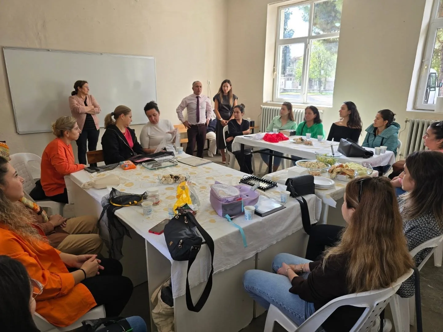 Aydın’ın Sultanhisar ilçesinde Halk Eğitimi Merkezi tarafından el sanatlarına ilgi