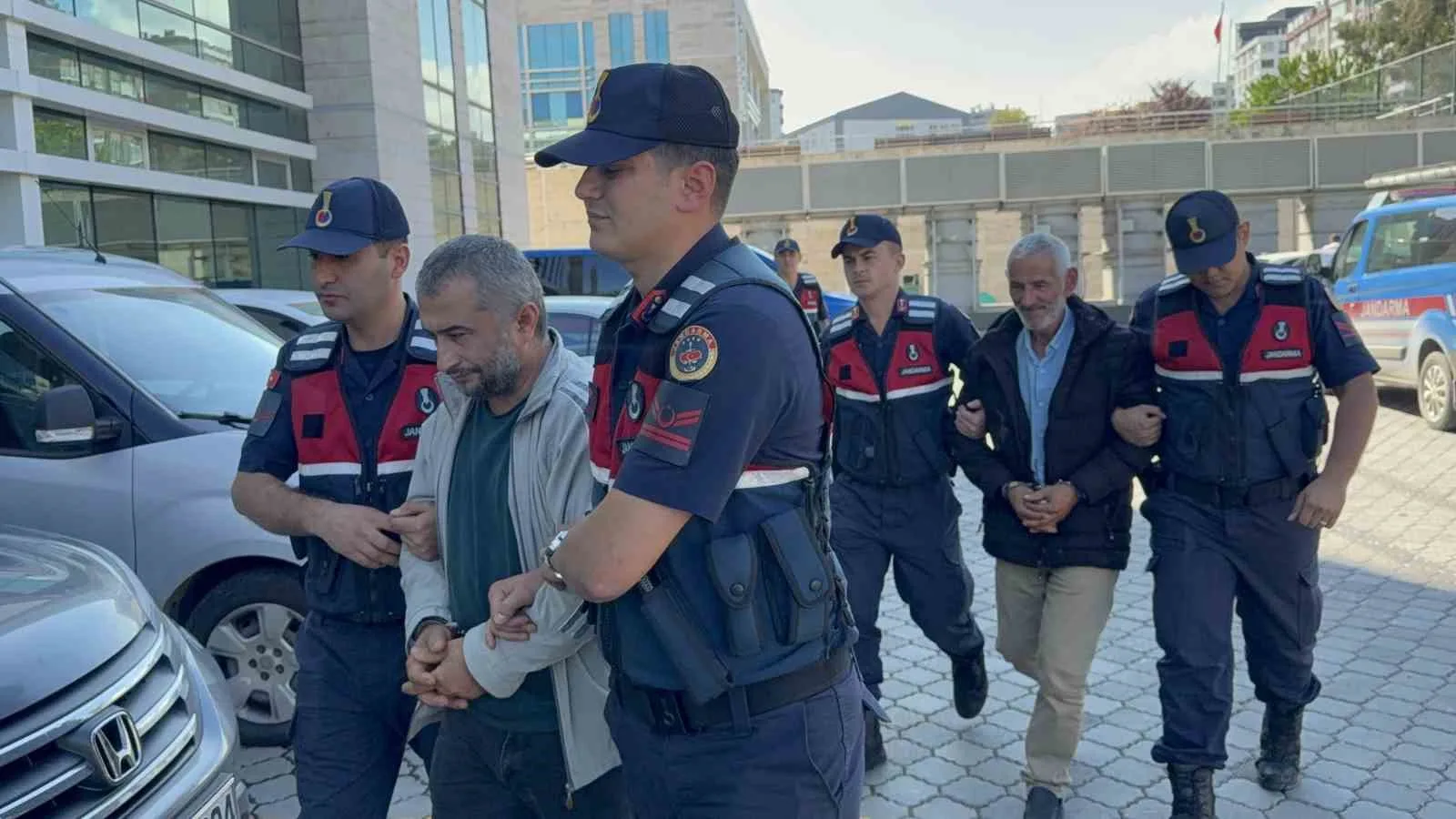Samsun’un Canik ilçesinde şüpheli ölüm olayıyla ilgili gözaltına alınan, aralarında