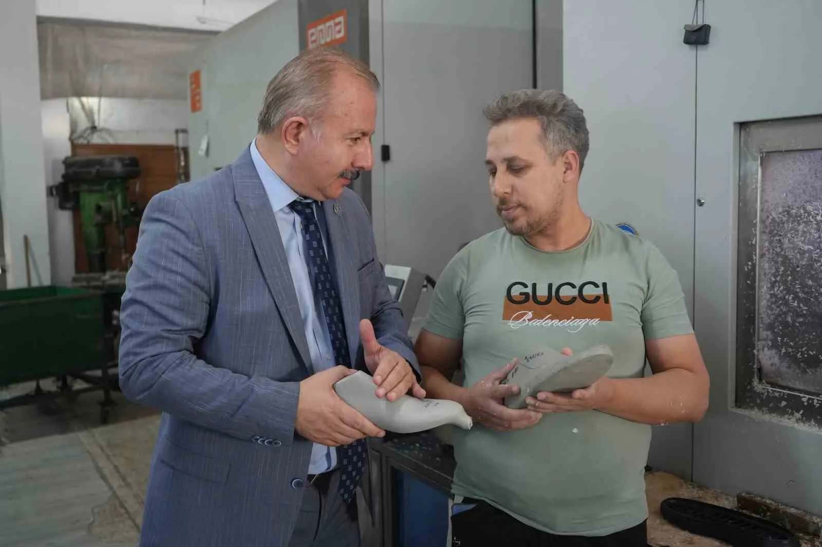 Suriyelilerin ülkelerine dönmeye başlaması, sanayi şehri Gaziantep’te başta ayakkabı ve