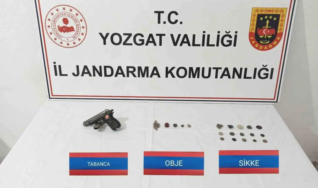 Yozgat’ta jandarma ekipleri tarafından durdurulan araçta sikke ve tarihi eser
