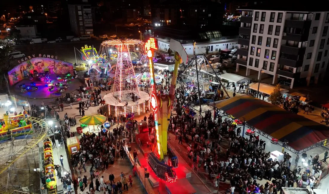 Yenişehir Belediyesi tarafından düzenlenen Tarihi Yenişehir Panayırı, yoğun ilgi gördü.