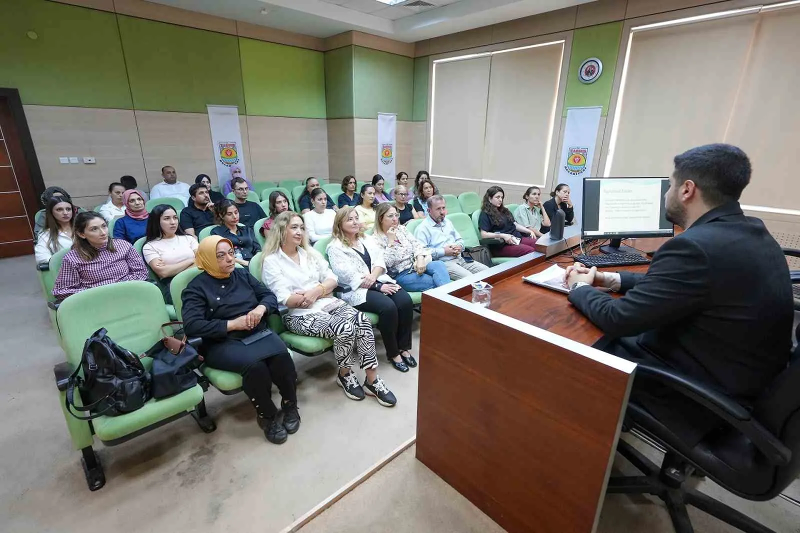 Mersin’in Tarsus Belediyesi, Dünya Ruh Sağlığı Günü kapsamında düzenlediği farkındalık