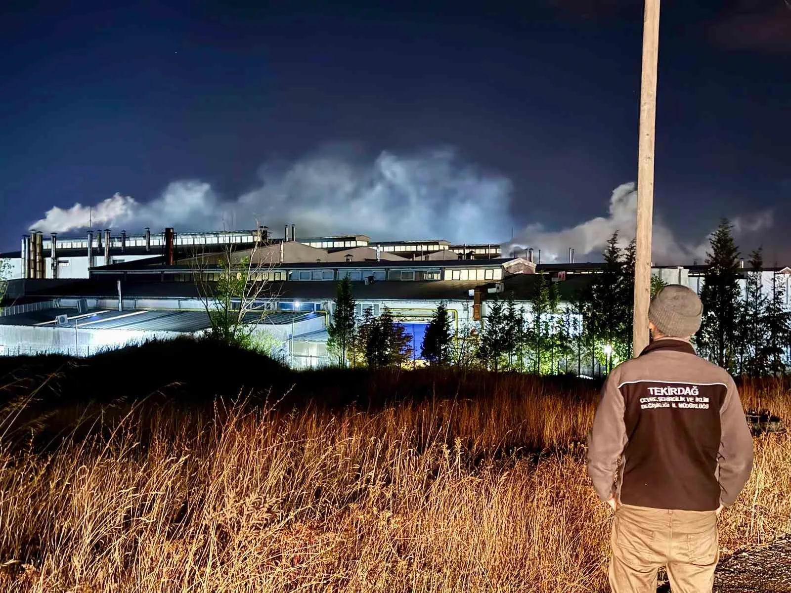 Tekirdağ’ın Ergene ve Çorlu ilçelerinde sanayi tesislerinde gece saatlerinde emisyon