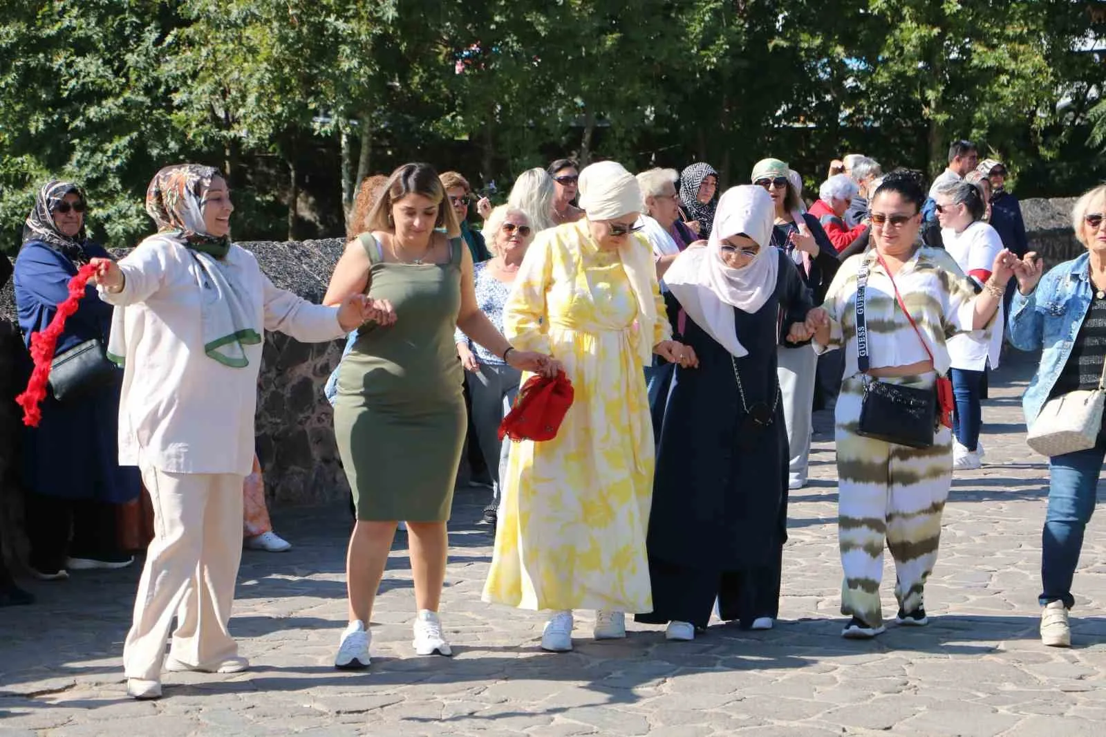 Terörsüz Türkiye çalışmaları turizm acentelerini de farklı projeler hayata geçirmeye