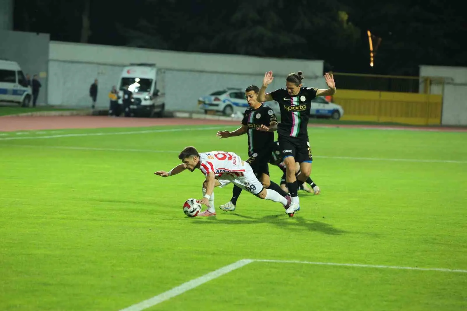 Nesine 2. Lig Kırmızı Grup 7. haftasında Isparta32spor, evinde karşılaştığı