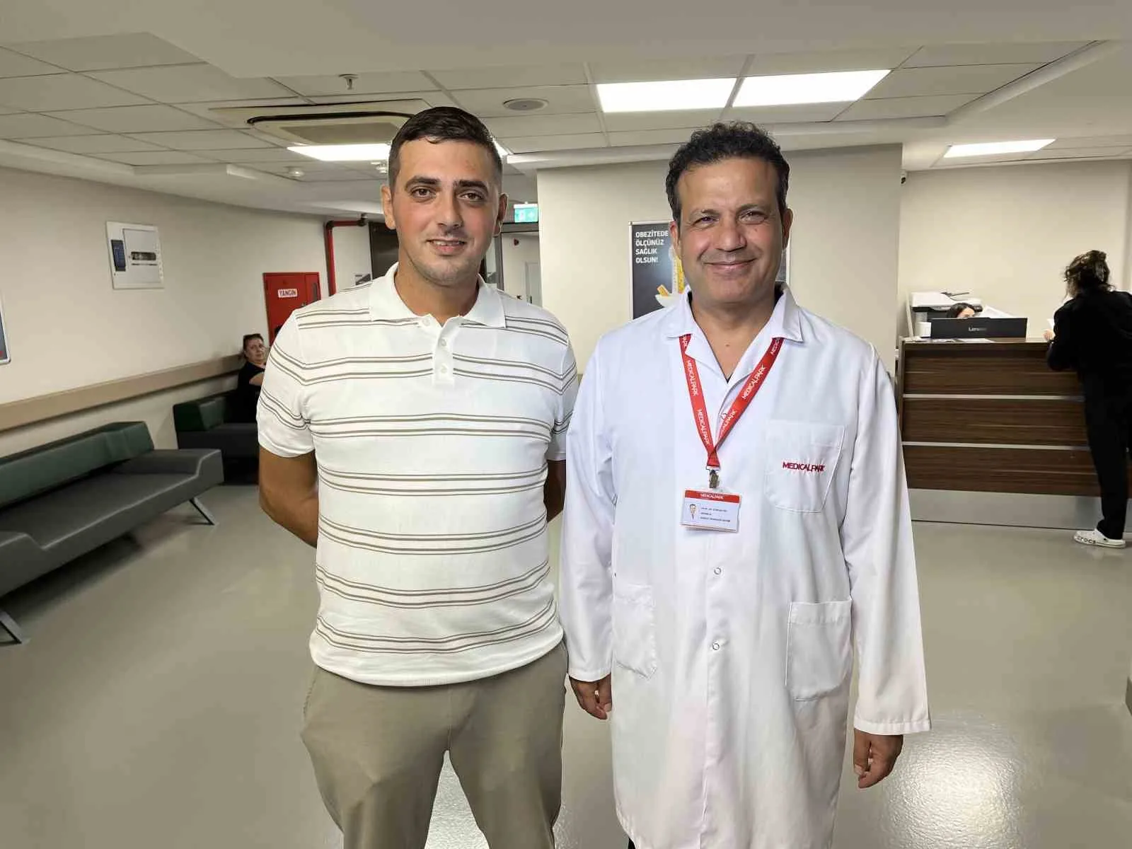 İzmir Medical Park Hastanesinde gerçekleştirilen başarılı bir operasyonla, tıpta yaklaşık