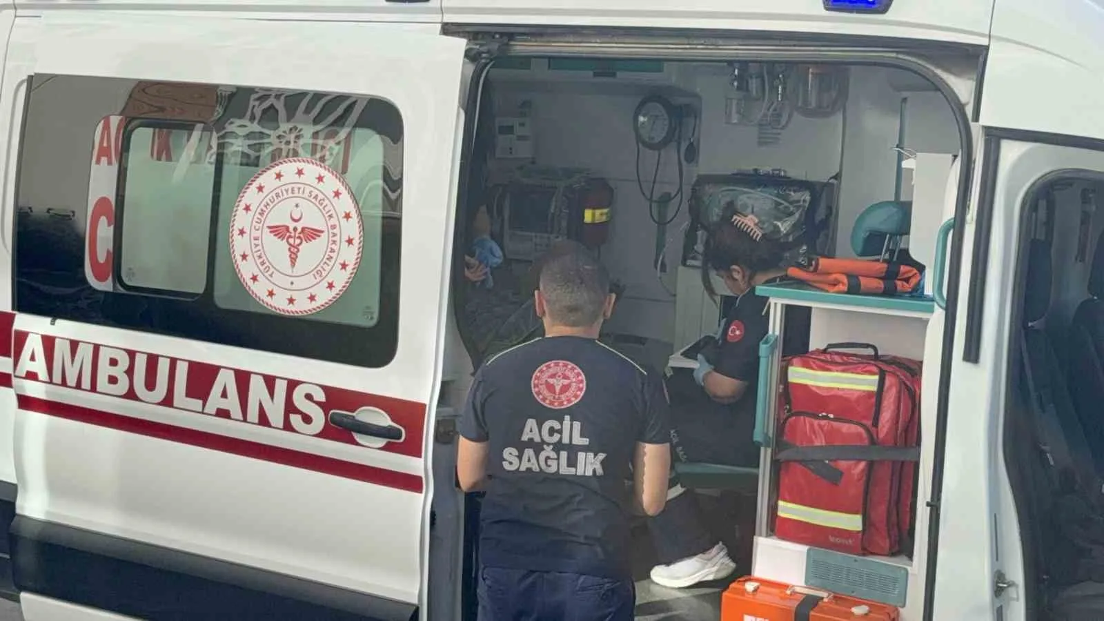 Tokat’ta evinde tavuk yedikten sonra fenalaşan yaşlı adam, komşularının ihbarı