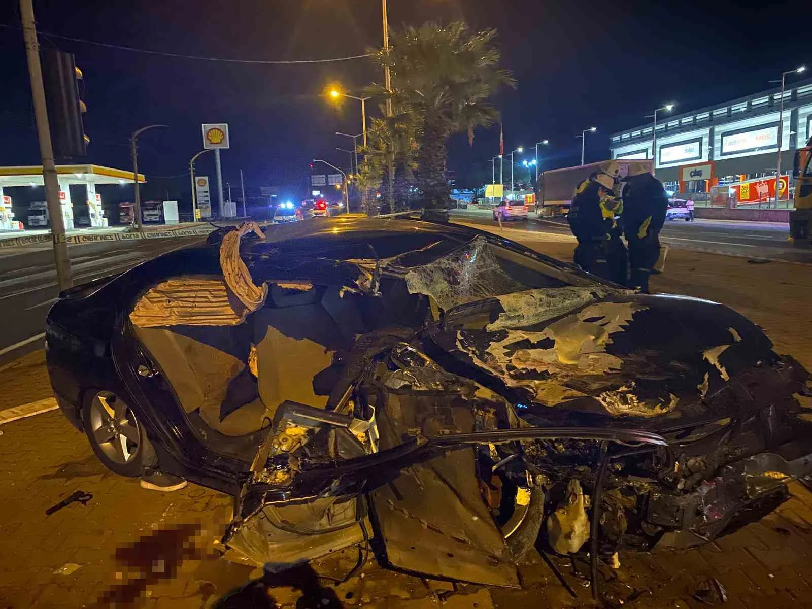 Manisa’nın Turgutlu ilçesinde tır ile otomobilin çarpıştığı kazada 1 kişi