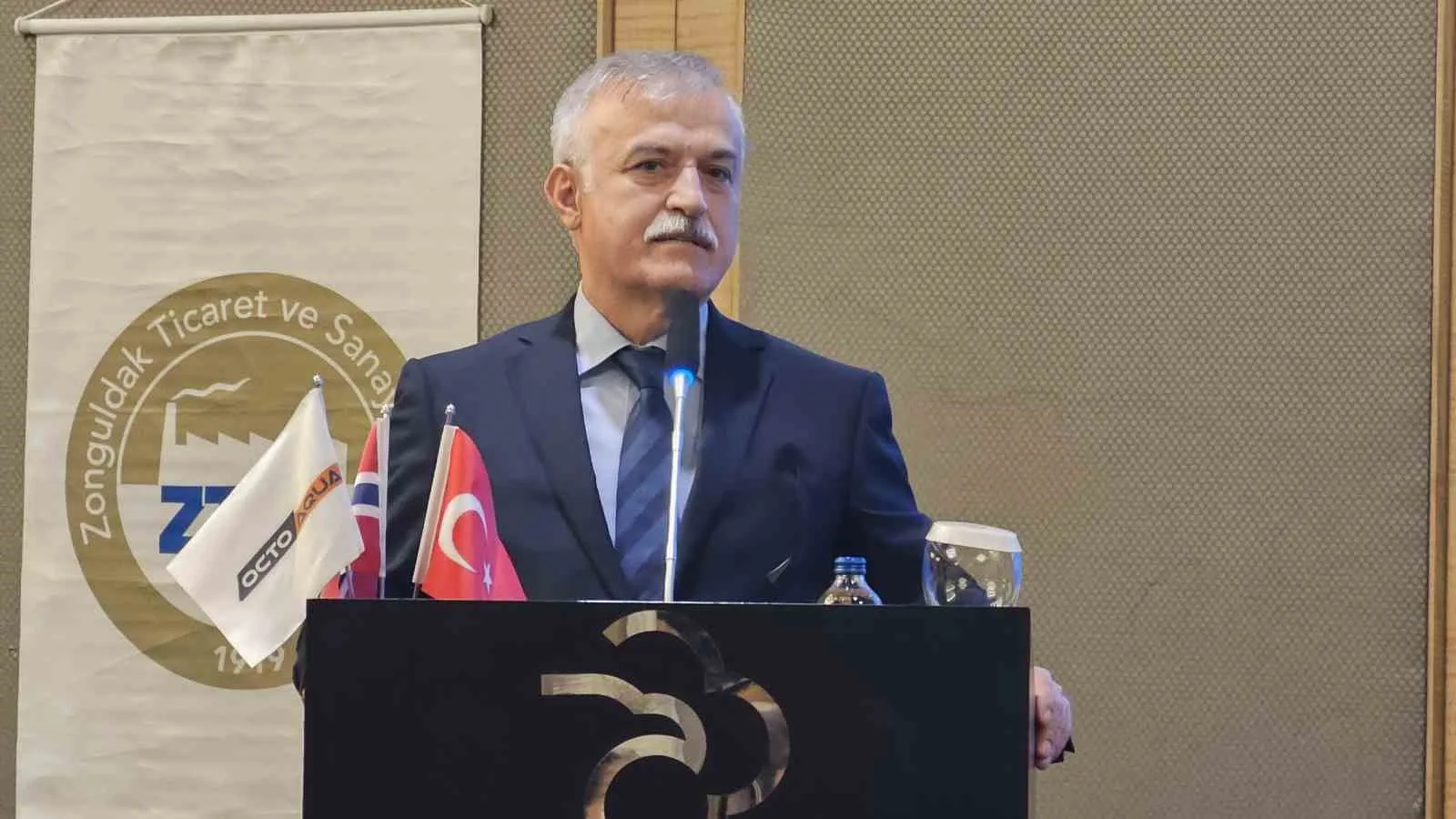 Zonguldak’ta düzenlenen forumda, Norveç ve Türkiye’den sektör temsilcileri Karadeniz’deki su