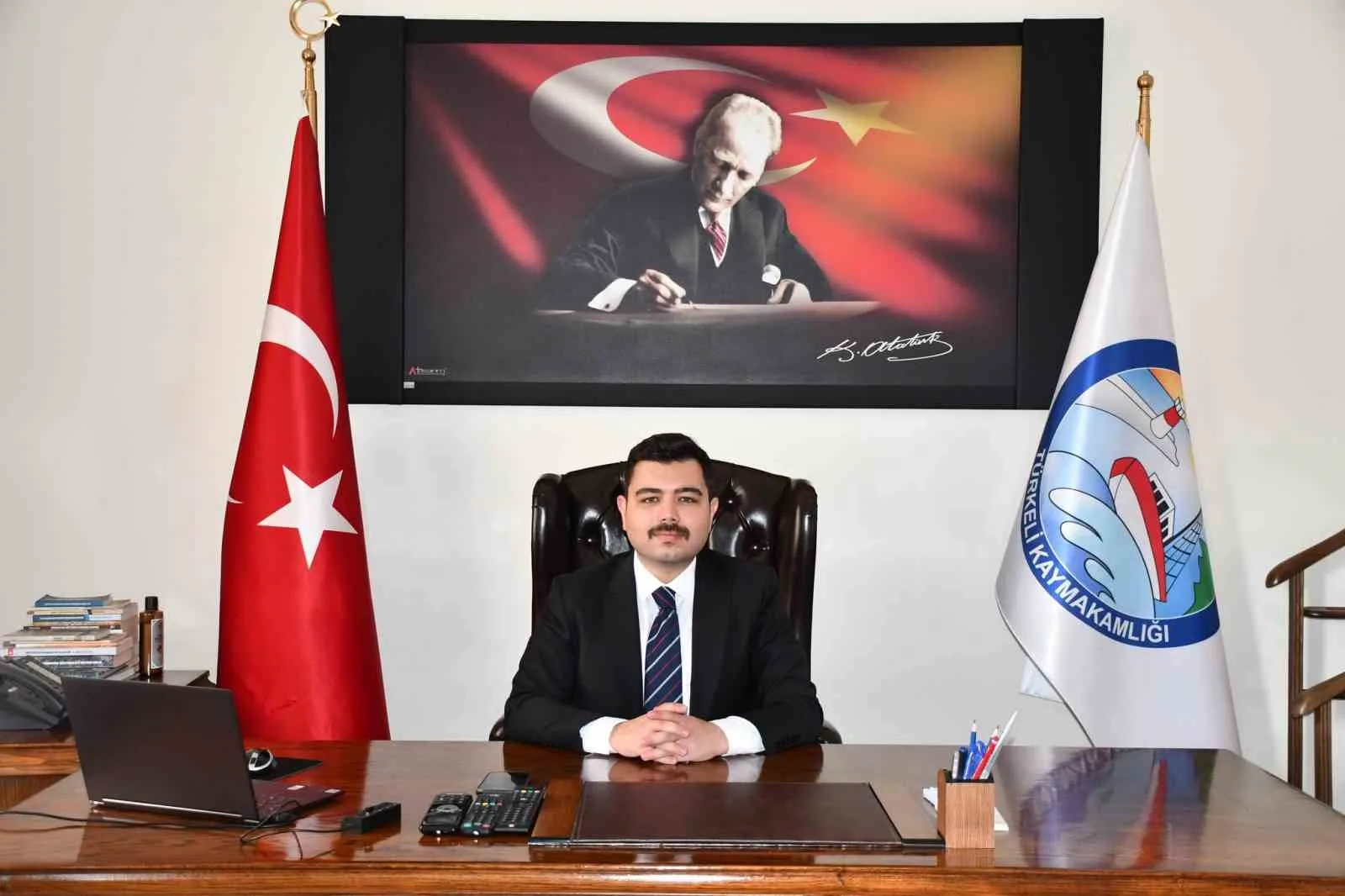 Türkeli Kaymakamı Muhammed Cezmi Kandemir, görevine başladı. İçişleri Bakanlığının 20.10.2025