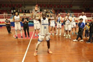 Türkiye Basketbol Ligi’nin 6. haftasında Kocaeli Büyükşehir Belediye Kağıtspor konuk