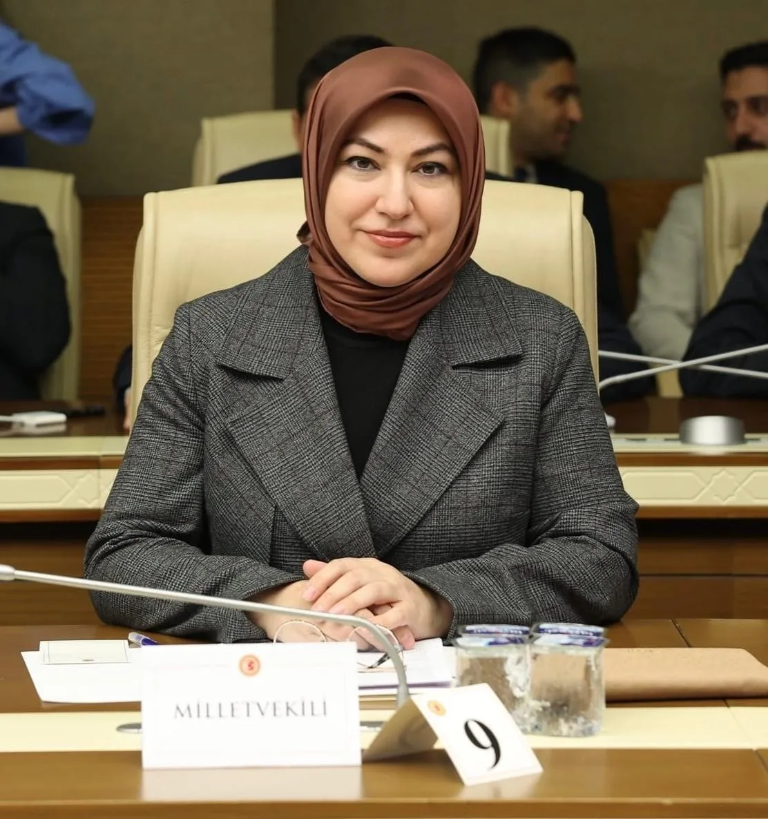 Milli parklar ve tabiat parkları gibi zengin bitki ve hayvan