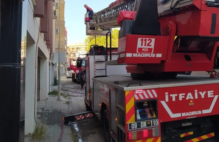 Aydın’ın Efeler ilçesinde tuvalette mahsur kalan şahıs kurtarıldı. Olay, Orta