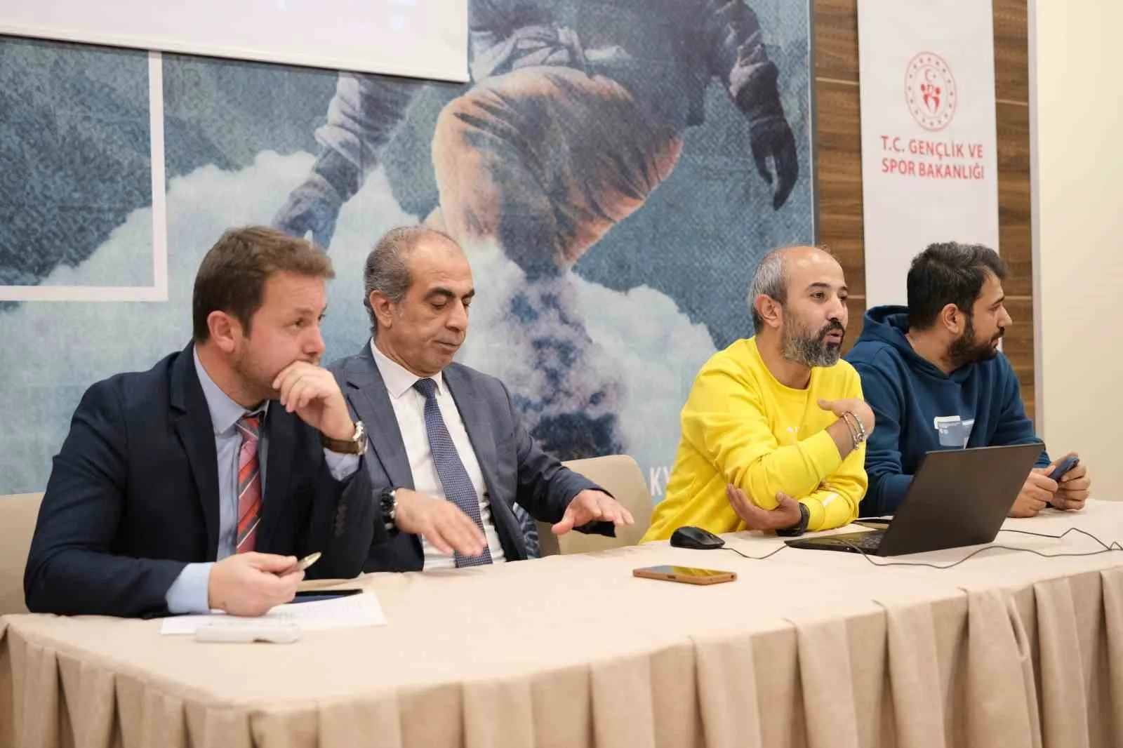 Erzurum Gençlik ve Spor İl Müdürlüğü ile İŞKUR arasında imzalanan