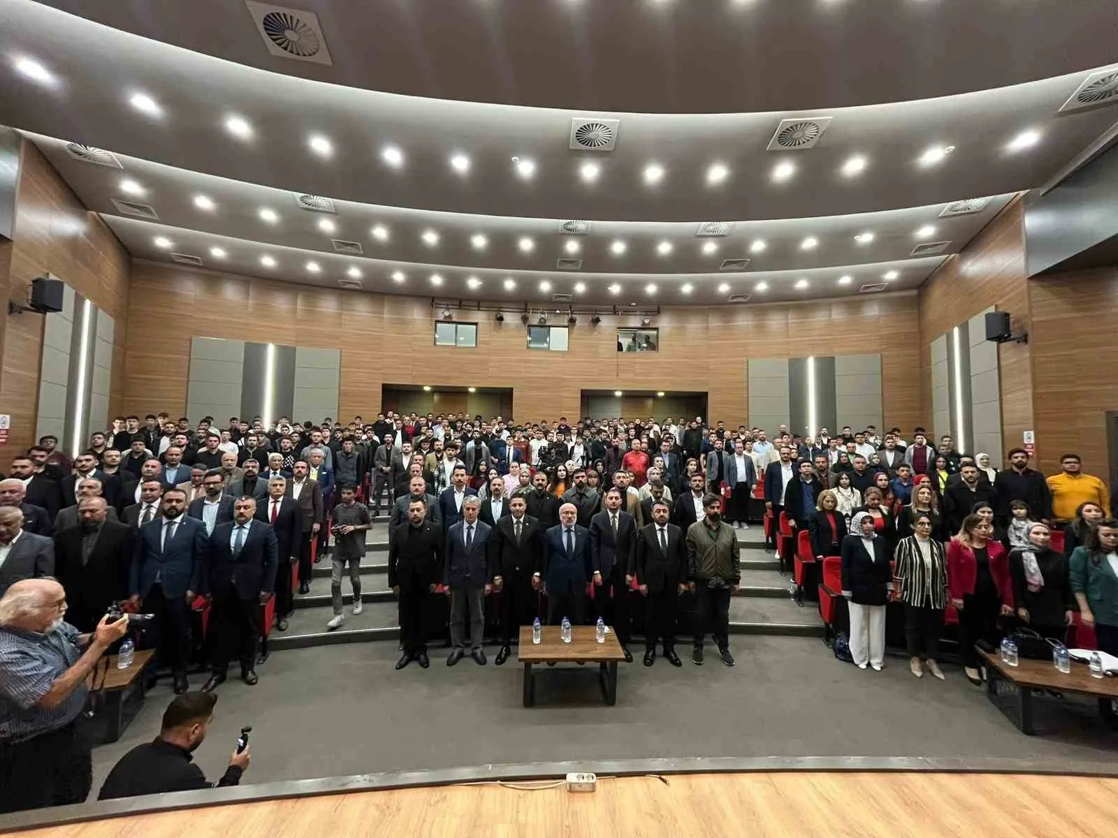 Ülkü Ocakları Eğitim ve Kültür Vakfı Kayseri İl Başkanlığı tarafından