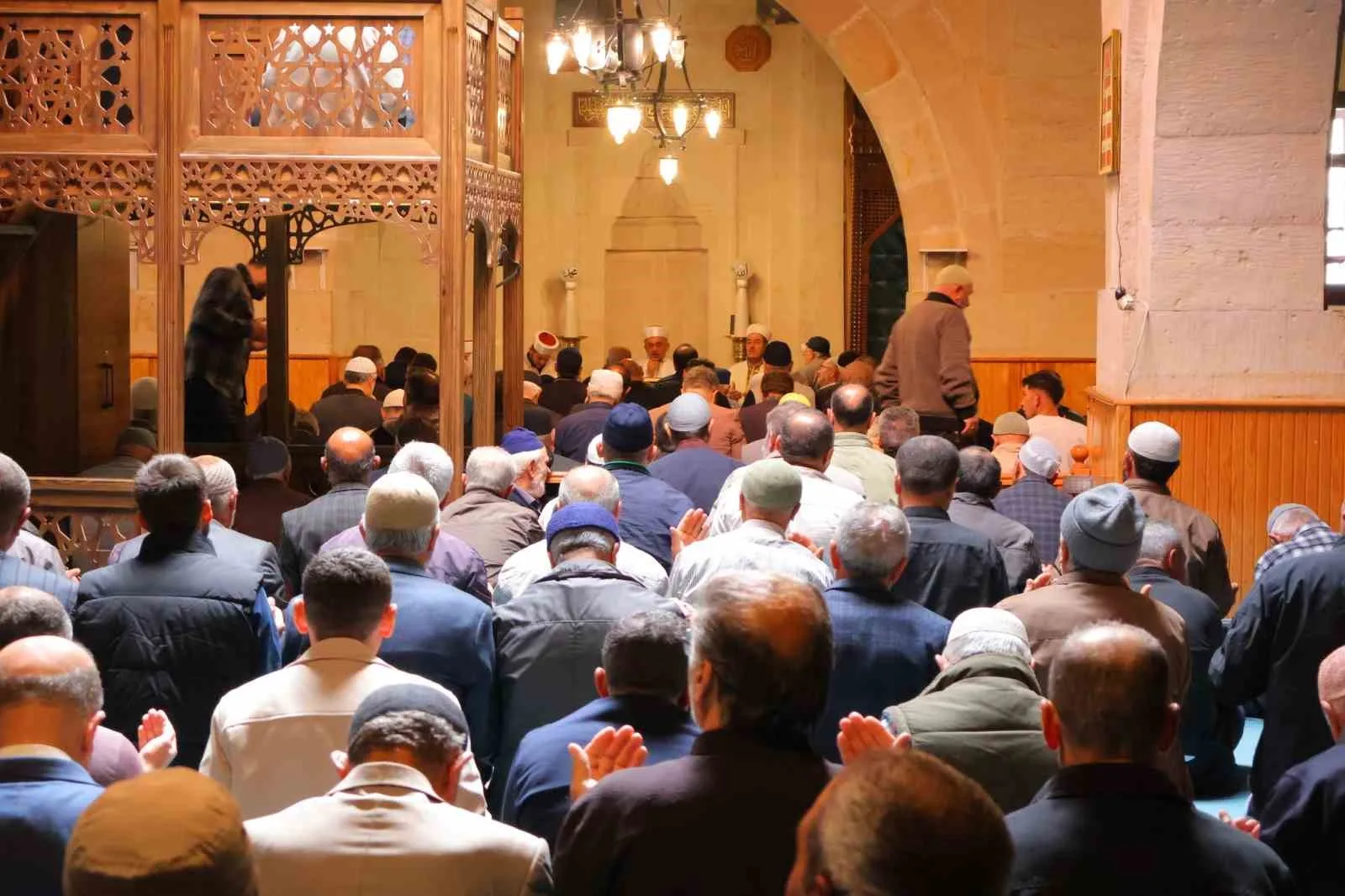 Bayburt’ta, Camiler ve Din Görevlileri Haftası dolayısıyla İl Müftülüğü tarafından