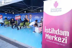 Ümraniye Belediyesi iş arayan vatandaşları, özel sektörde faaliyet gösteren firmalarla