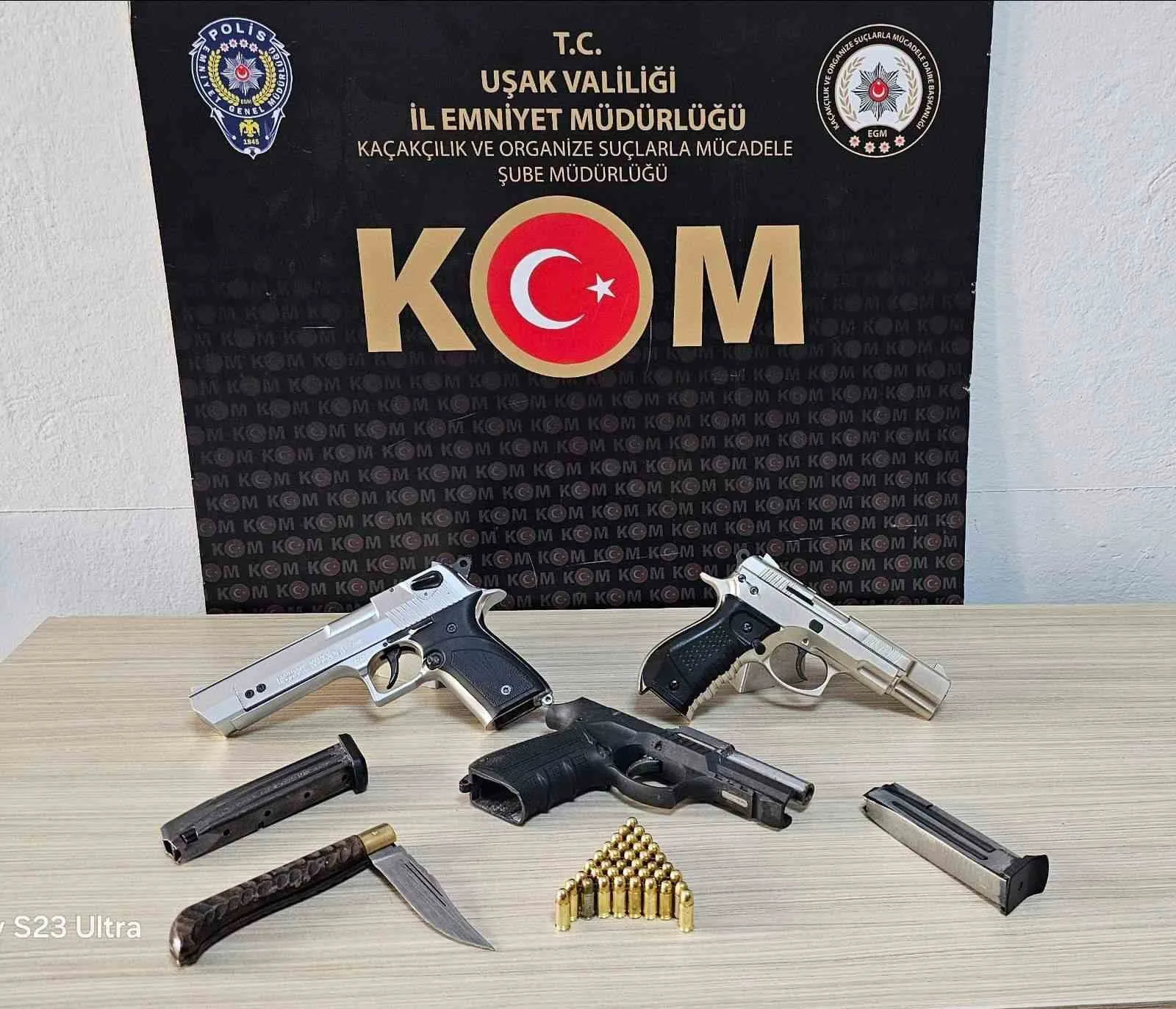 Uşak İl Emniyet Müdürlüğü KOM Şube Müdürlüğü ekiplerince yapılan operasyonda