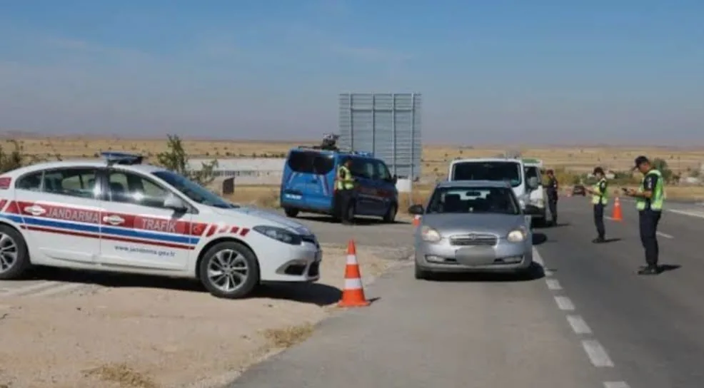 Yozgat’ın Sarıkaya ilçesinde uyuşturucu madde kullandıktan sonra direksiyon başına geçen