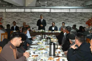 Ardahan Valisi Hayrettin Çiçek’in ev sahipliğinde Muhtarlar Günü kapsamında kahvaltı