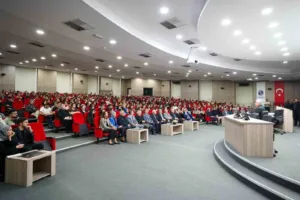 Sakarya Valisi Rahmi Doğan, Siyaset Bilimi ve Kamu Yönetimi Bölümünün