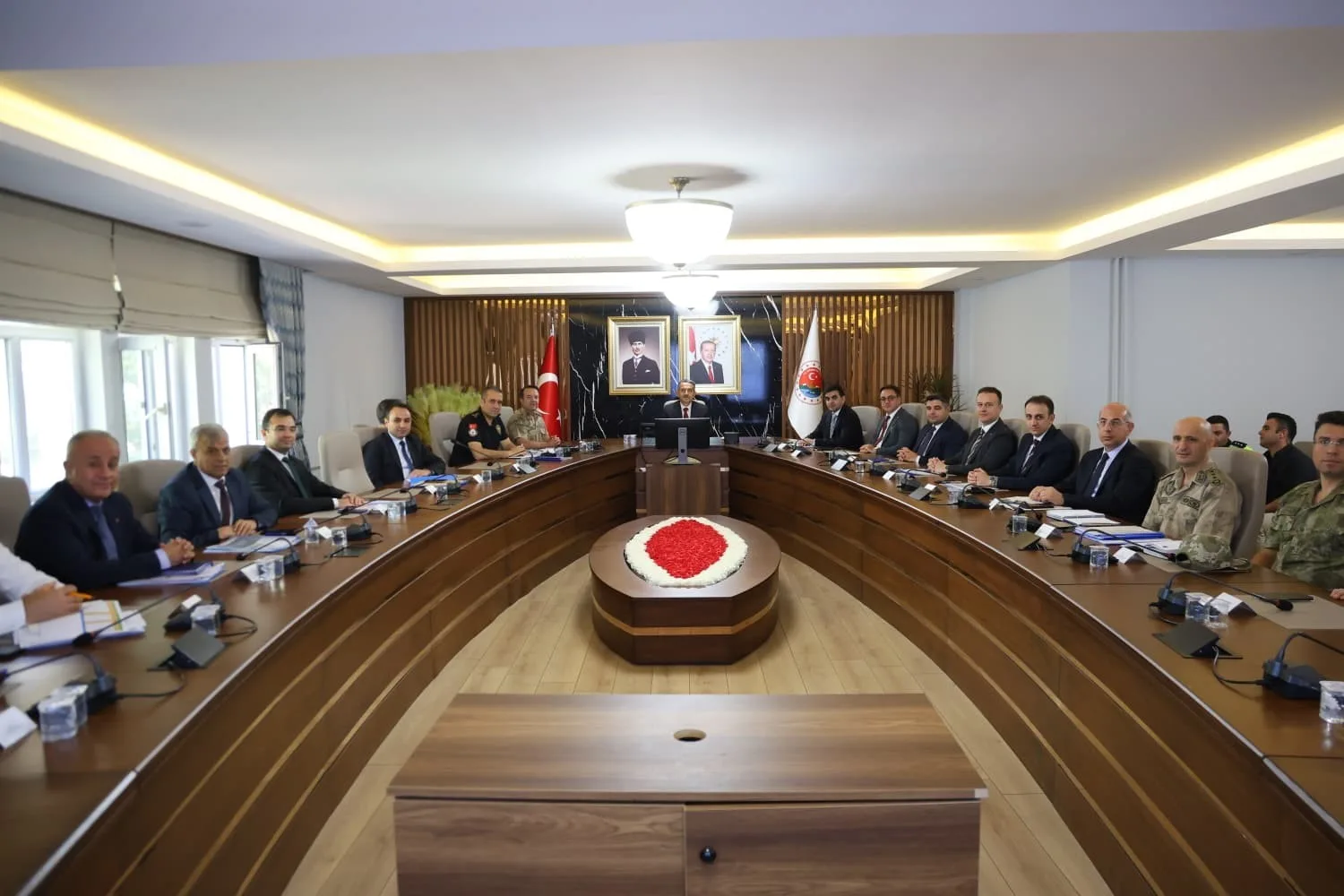 Şırnak’ta eylül ayı asayiş ve güvenlik toplantısı, Vali Birol Ekici