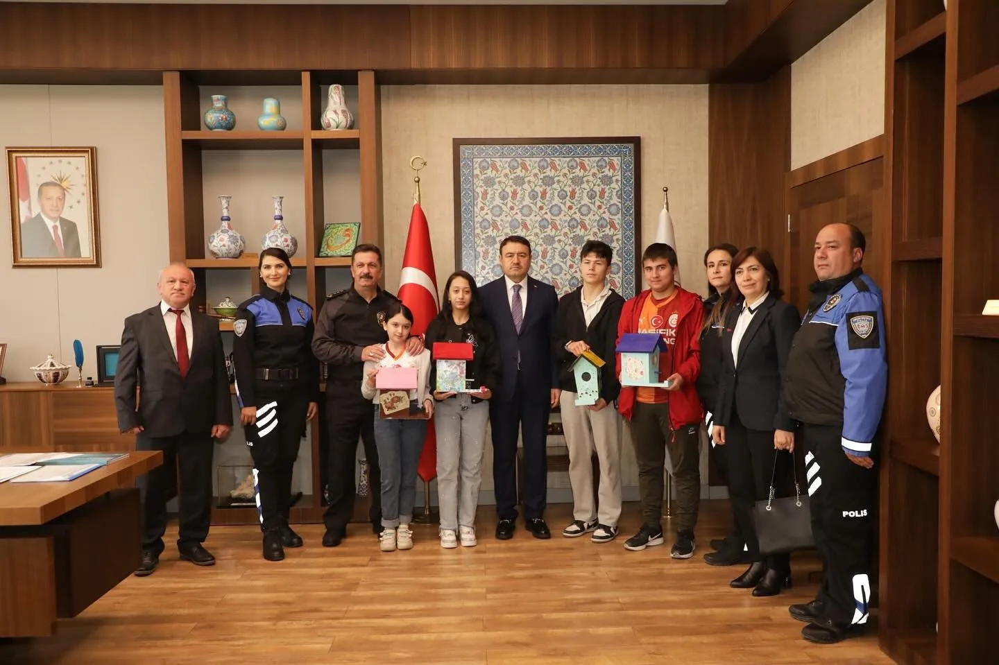 Kütahya Valisi Musa Işın, İl Emniyet Müdürü Osman Elbir, Bahattin