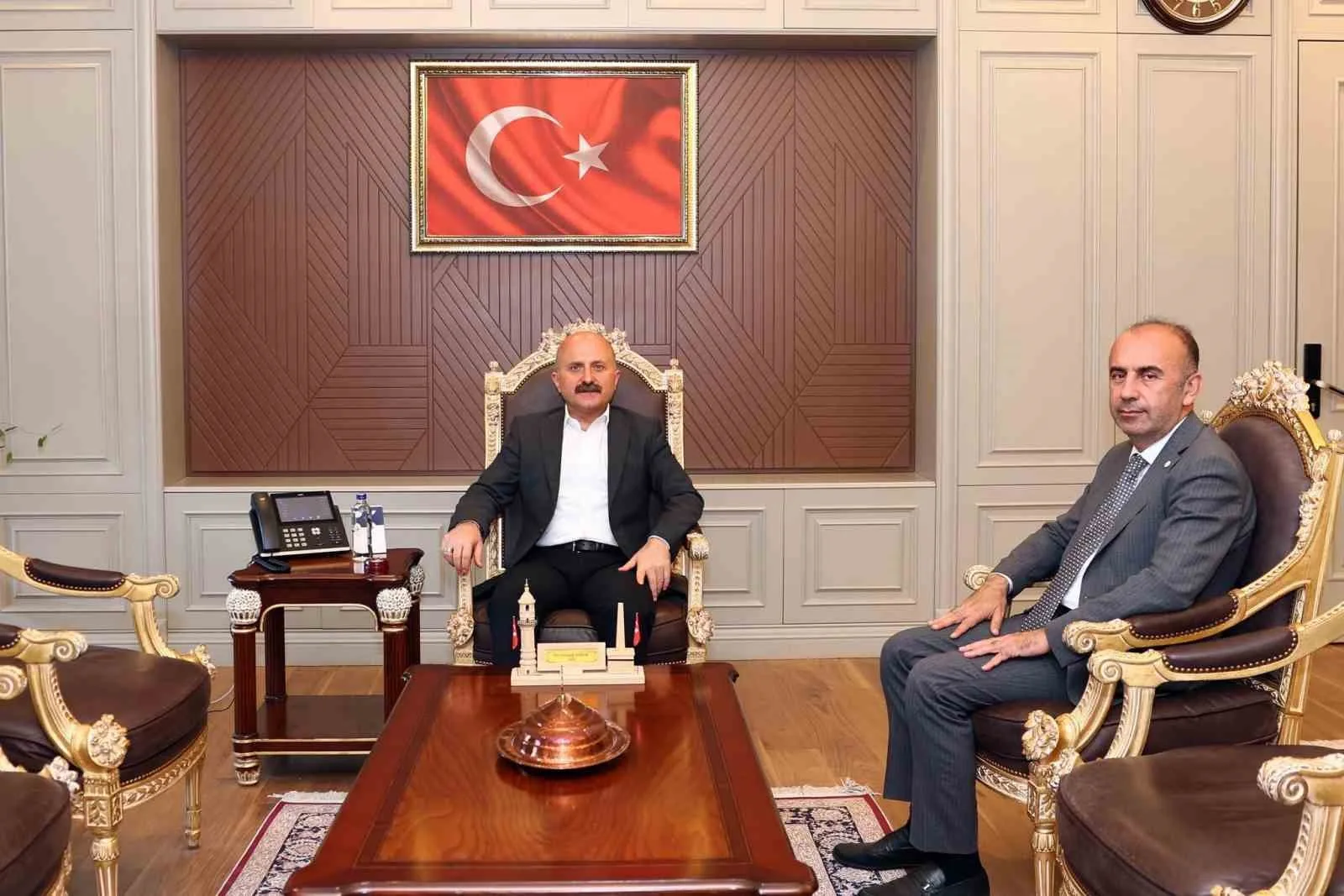 Adıyaman Valisi Osman Varol, Adıyaman Üniversitesi Rektörü Prof. Dr. Mehmet