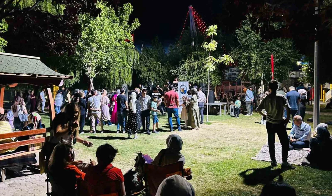 Van Büyükşehir Belediyesi Konservatuvarı tarafından düzenlenen ücretsiz yaz konserleri, merkez