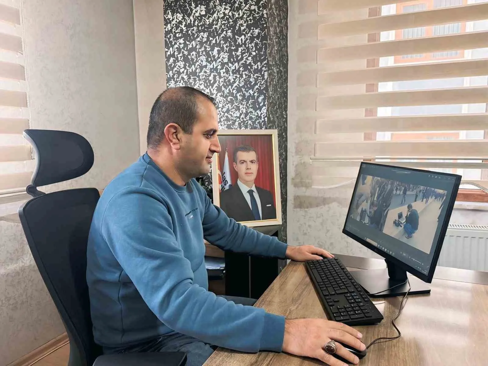 Van’da 23 Ekim 2011 tarihinde meydana gelen 7.2 büyüklüğündeki deprem,