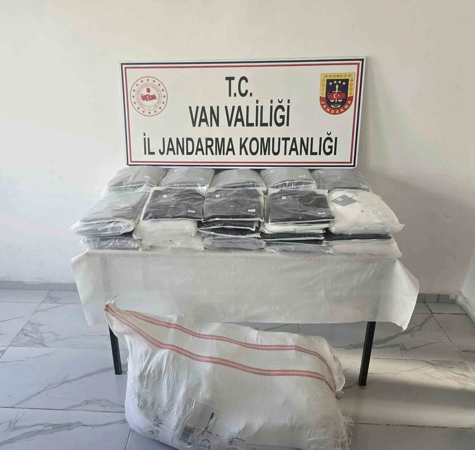 Van’ın Başkale ilçesinde jandarma ekiplerince yürütülen çalışmalar sonucunda 3 milyon