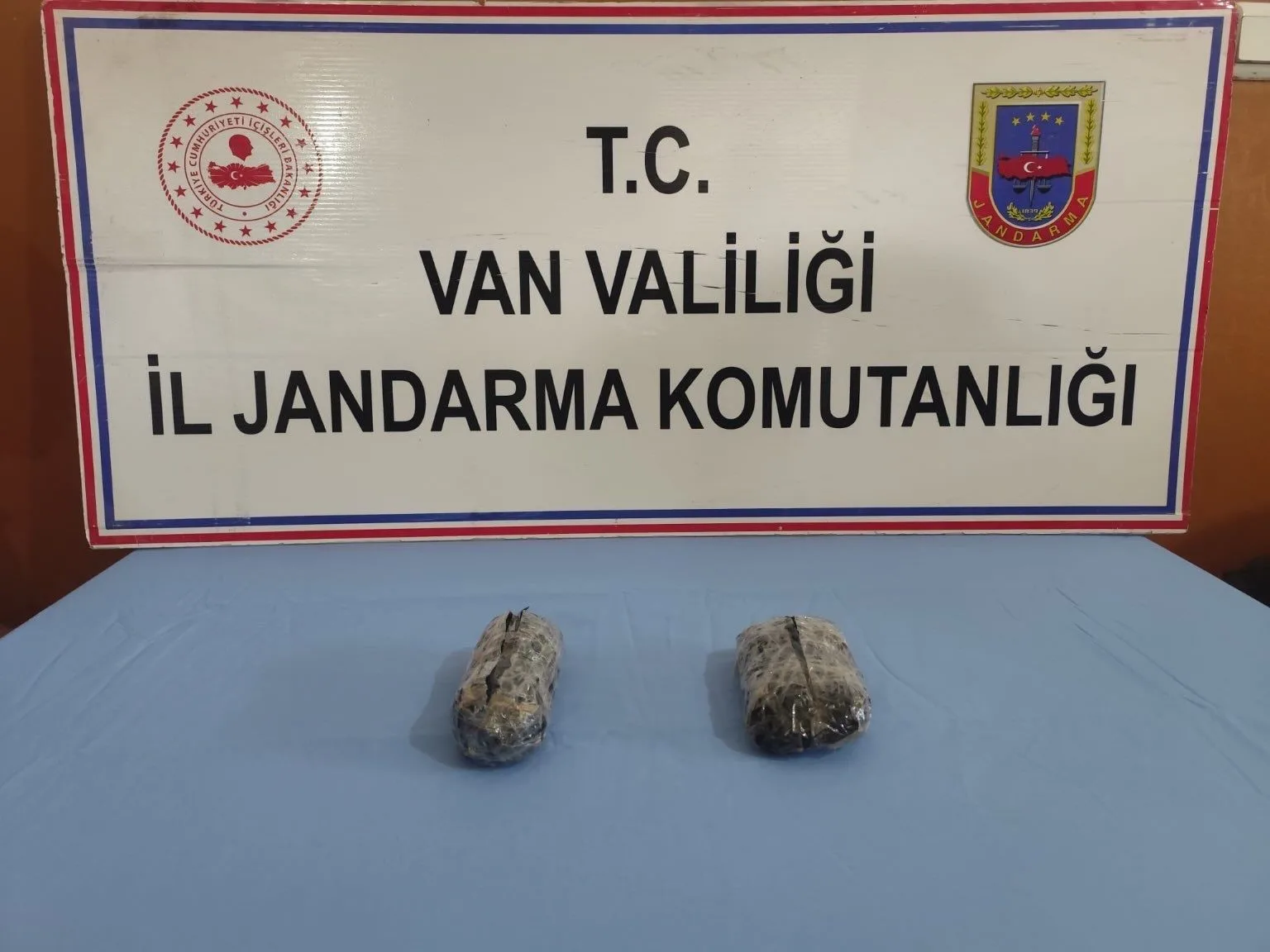 Van’ın Muradiye ilçesinde jandarma ekiplerince yürütülen çalışmalar sonucunda 502 gram