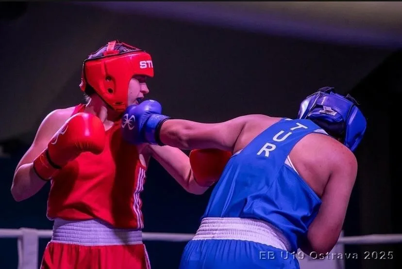 U19 Avrupa Boks Şampiyonası’nda kadınlar 65 kg kategorisinde Yağmur Teke,