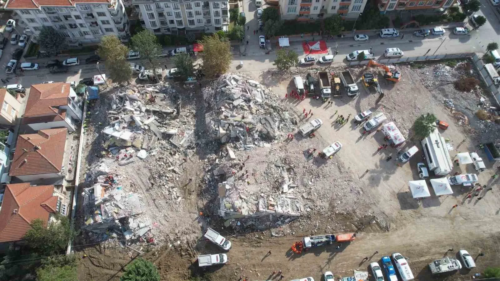 Yalova’da 5 ilden bin 370 personelin katılımıyla dev deprem tatbikatı