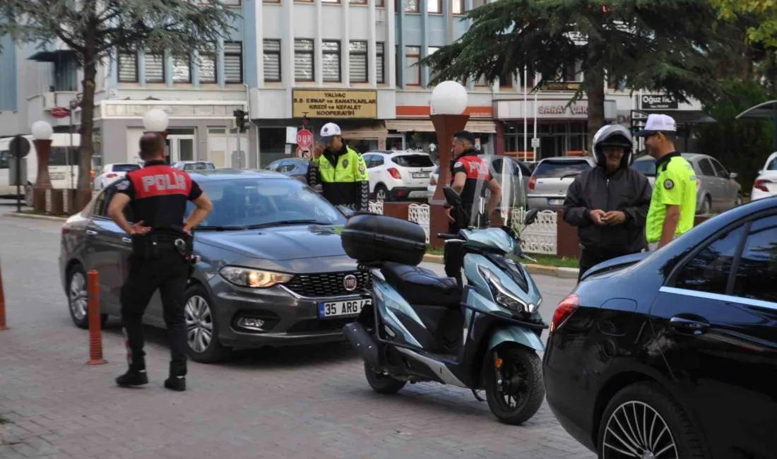 Isparta’nın Yalvaç ilçesinde huzur uygulamasında 167 şahıs sorgulandı, 75 araç