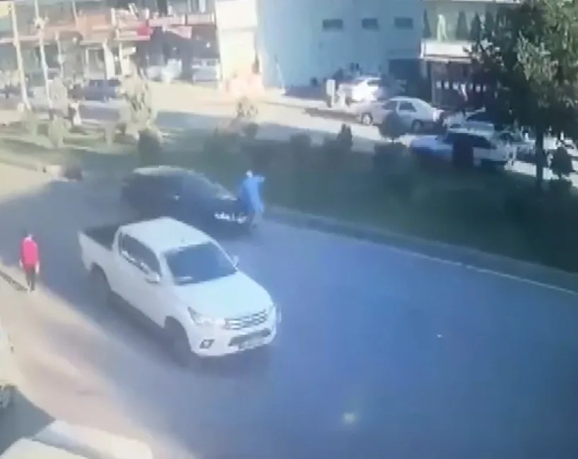 Kahramanmaraş’ın Dulkadiroğlu ilçesinde yaşlı adama çarparak ölümüne neden otomobilin sürücüsü