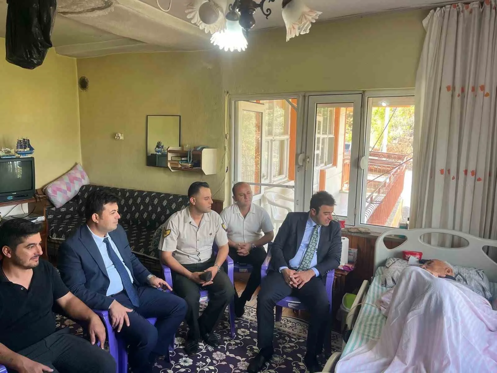 Gazipaşa Kaymakamı Selami Korkutata 1 Ekim Dünya Yaşlılar Günü dolayısıyla