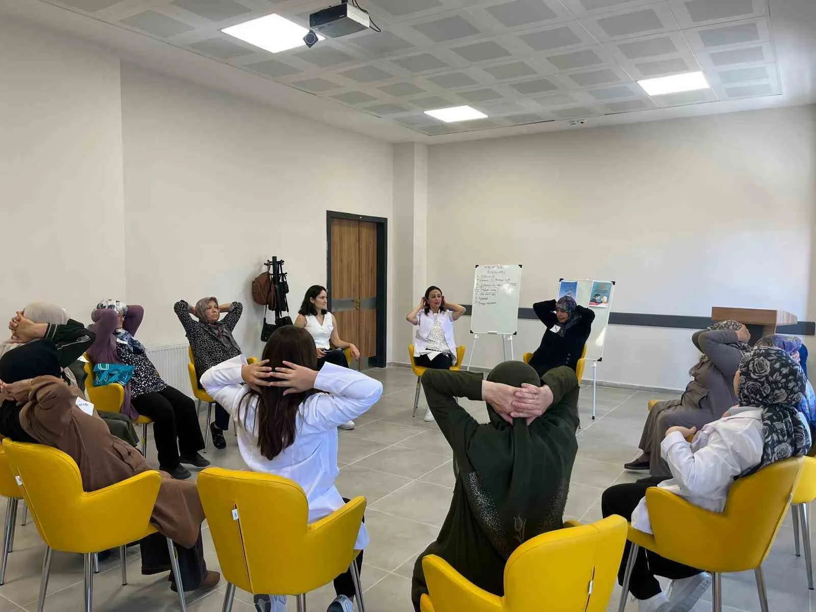 Eskişehir’de düzenlenen Geriatri Atölyeleri, yaşlıların hem bedensel hem ruhsal sağlıklarını